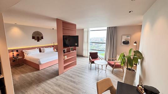 Superior Junior Suite Essence